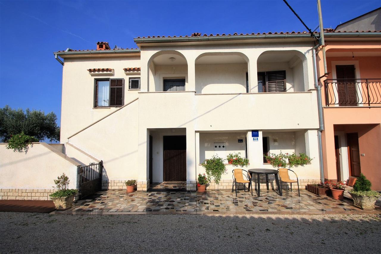 Apartments Livio Stranici Rosini Exterior photo